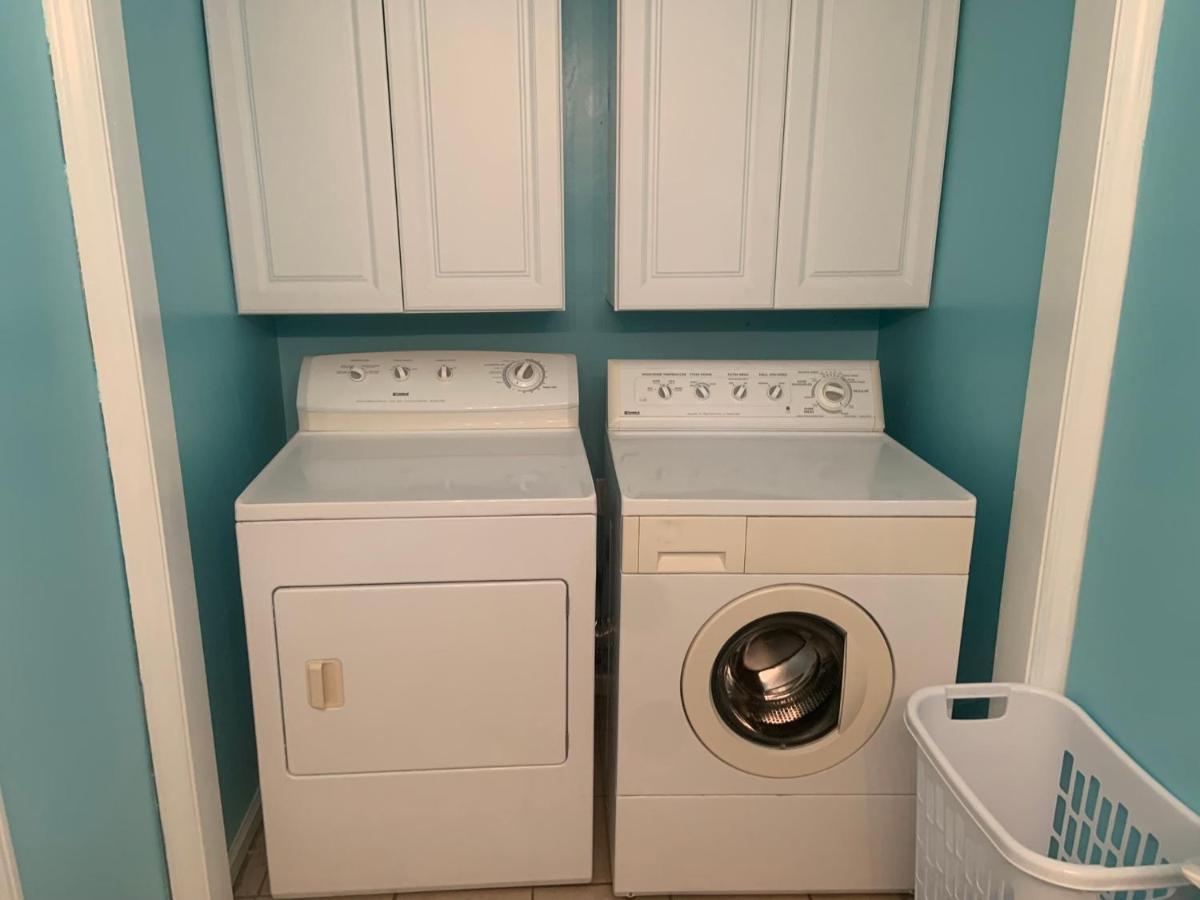 Cheerful Two Bedroom House 1.5 Miles From Beach. Myrtle Beach Luaran gambar