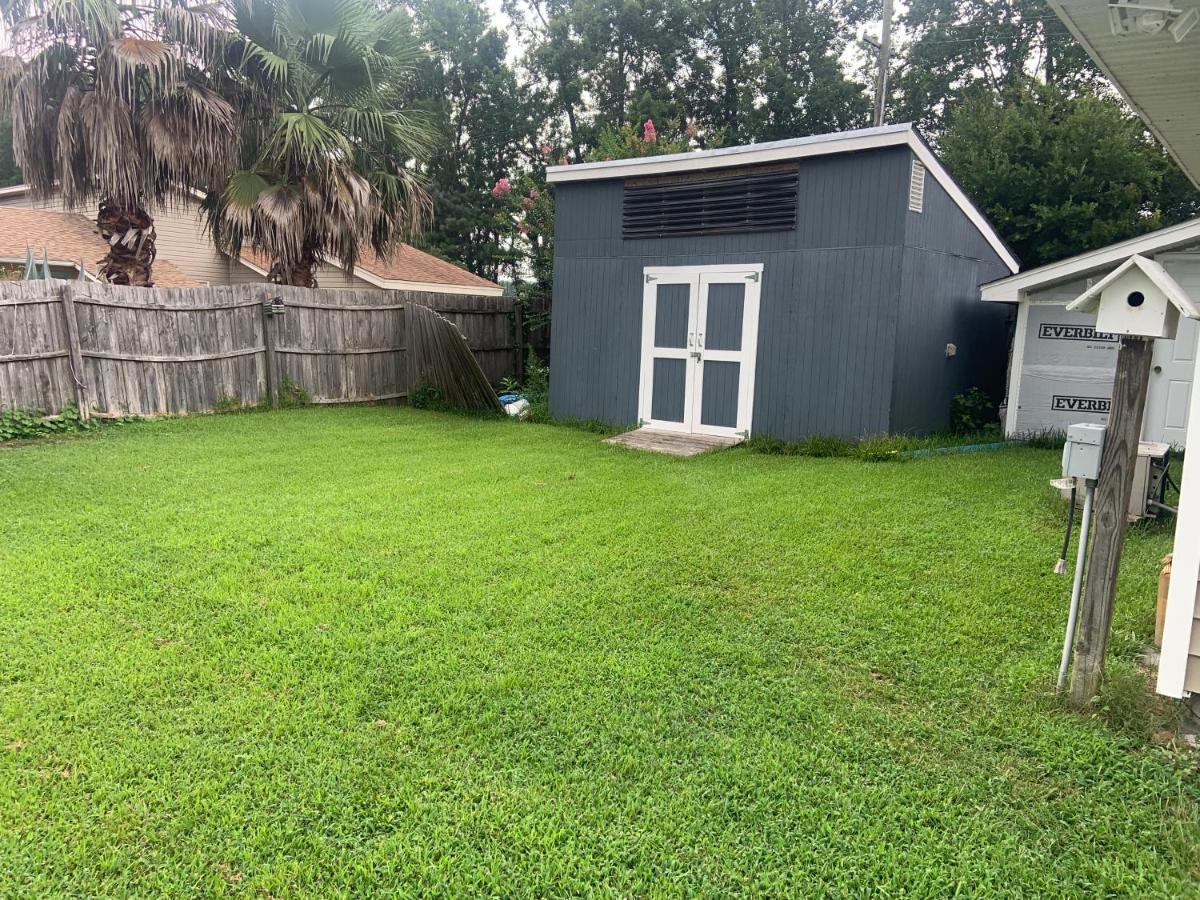 Cheerful Two Bedroom House 1.5 Miles From Beach. Myrtle Beach Luaran gambar