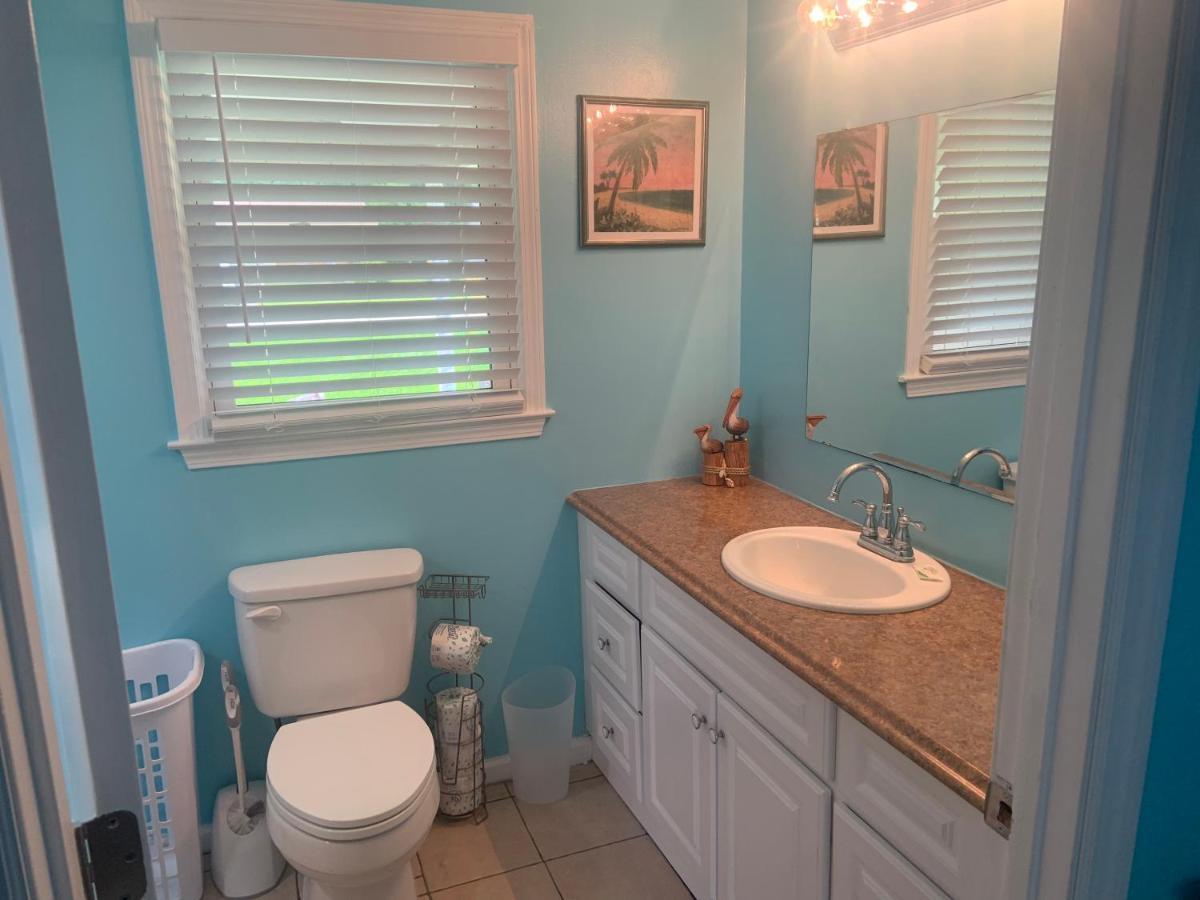 Cheerful Two Bedroom House 1.5 Miles From Beach. Myrtle Beach Luaran gambar